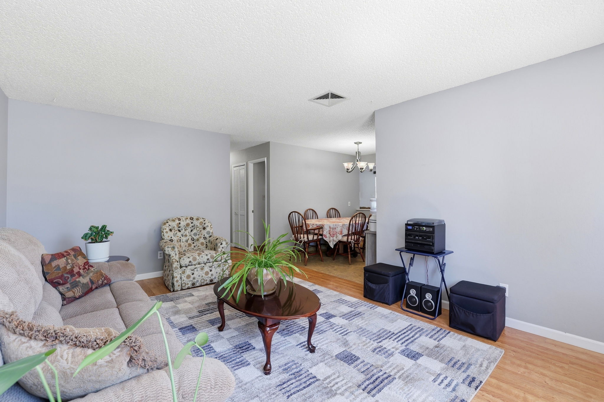 1065 Lancer Dr, San Jose, CA 95129, USA — 8