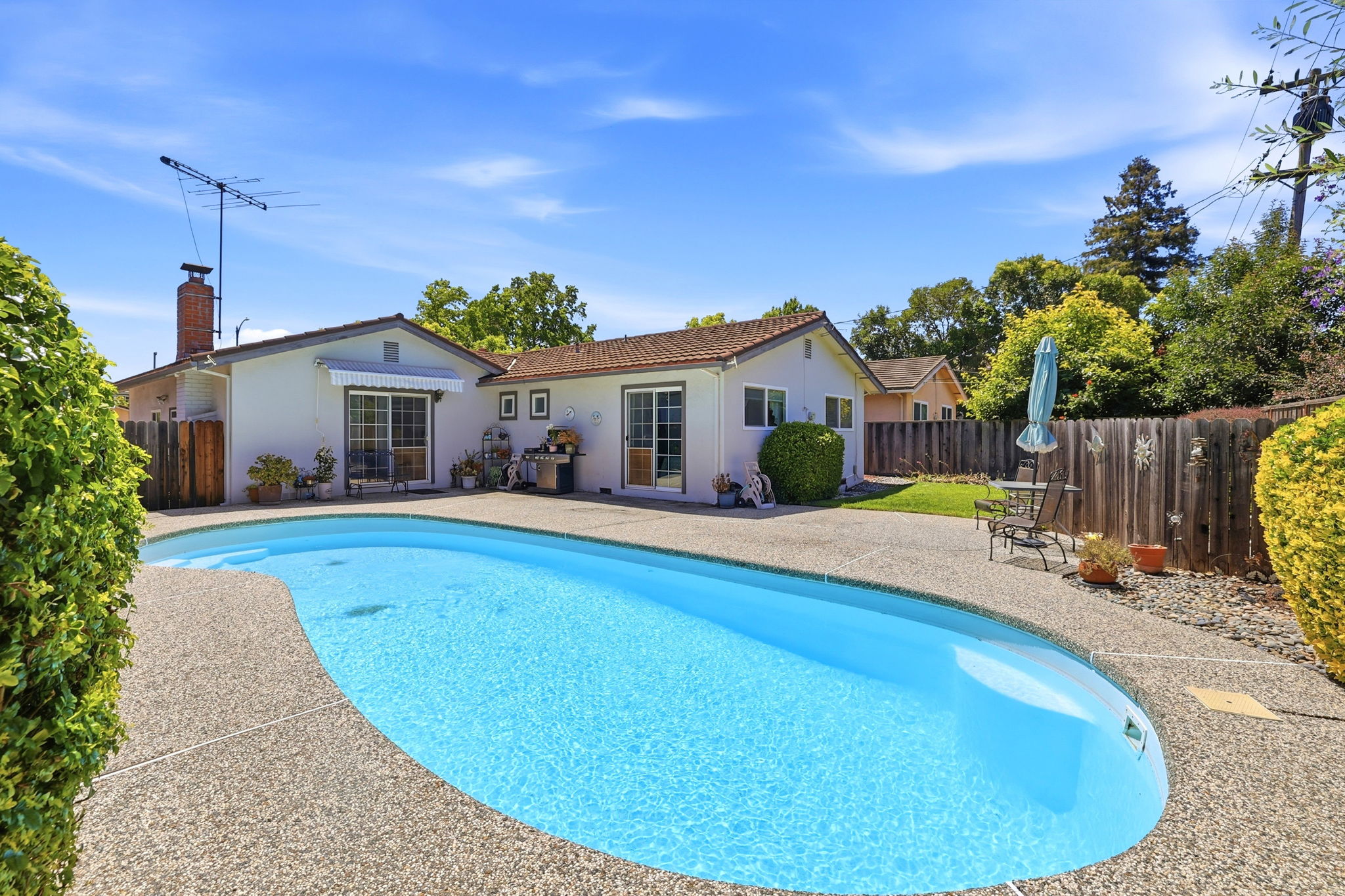 1065 Lancer Dr, San Jose, CA 95129, USA — 36