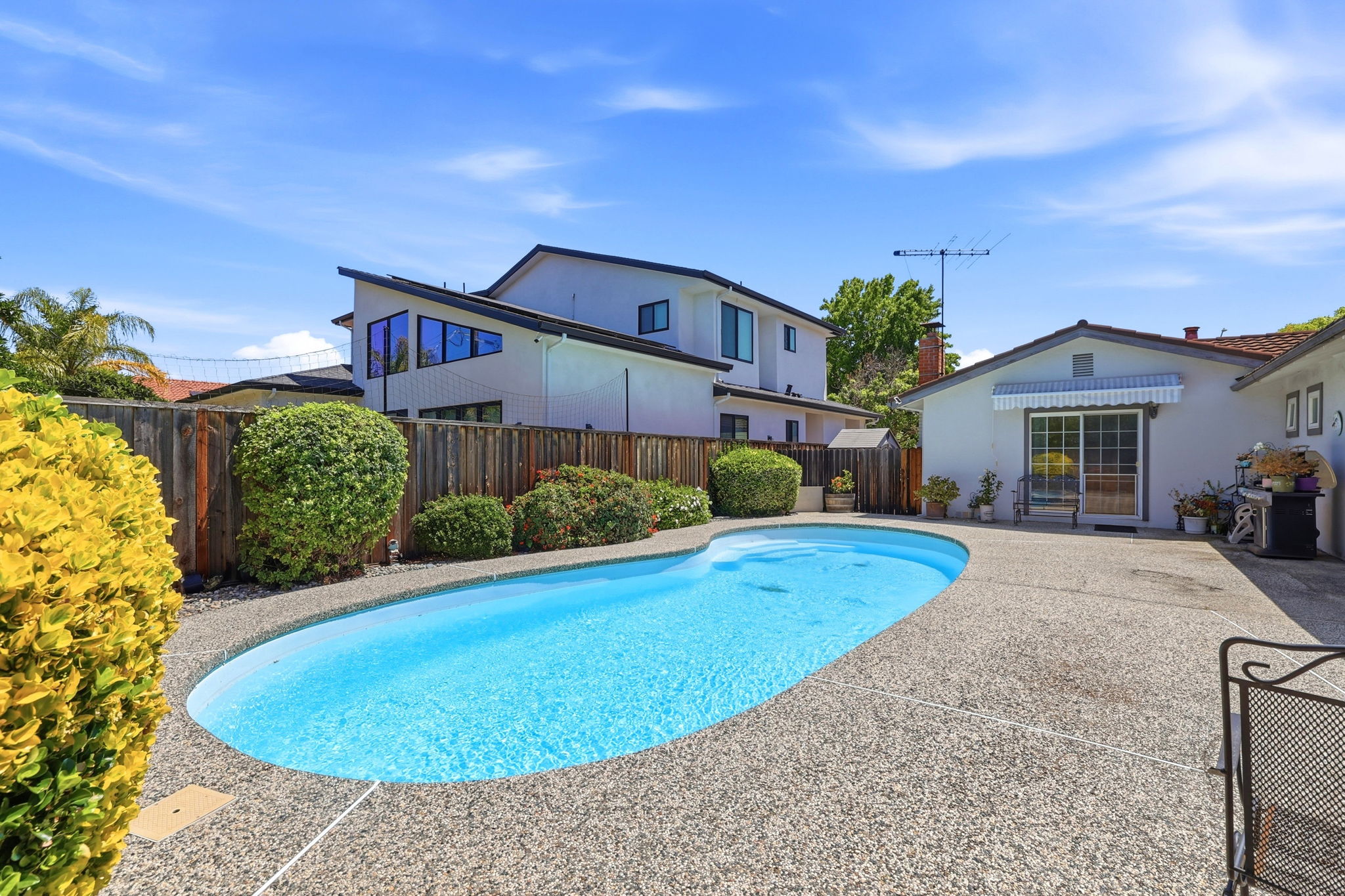 1065 Lancer Dr, San Jose, CA 95129, USA — 43